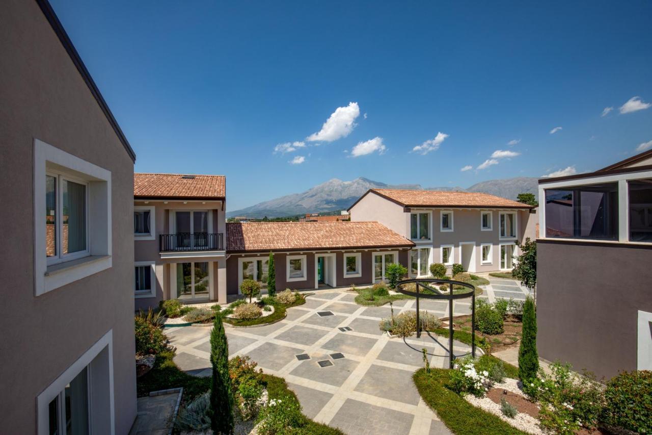 Hotel Della Piana Авецано Екстериор снимка